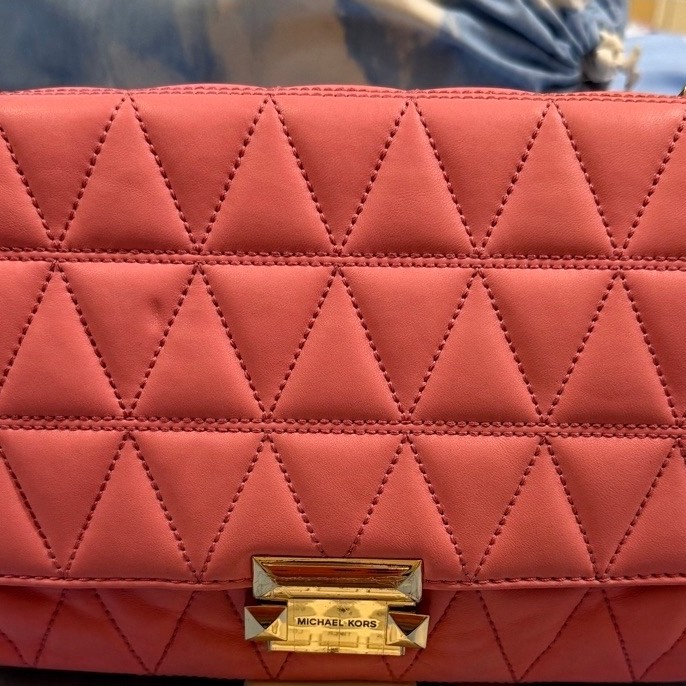 MK SLING BAG PINK