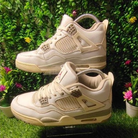 sepatu Off-White x Nike Air Jordan 4 SP 'Sail'size 40