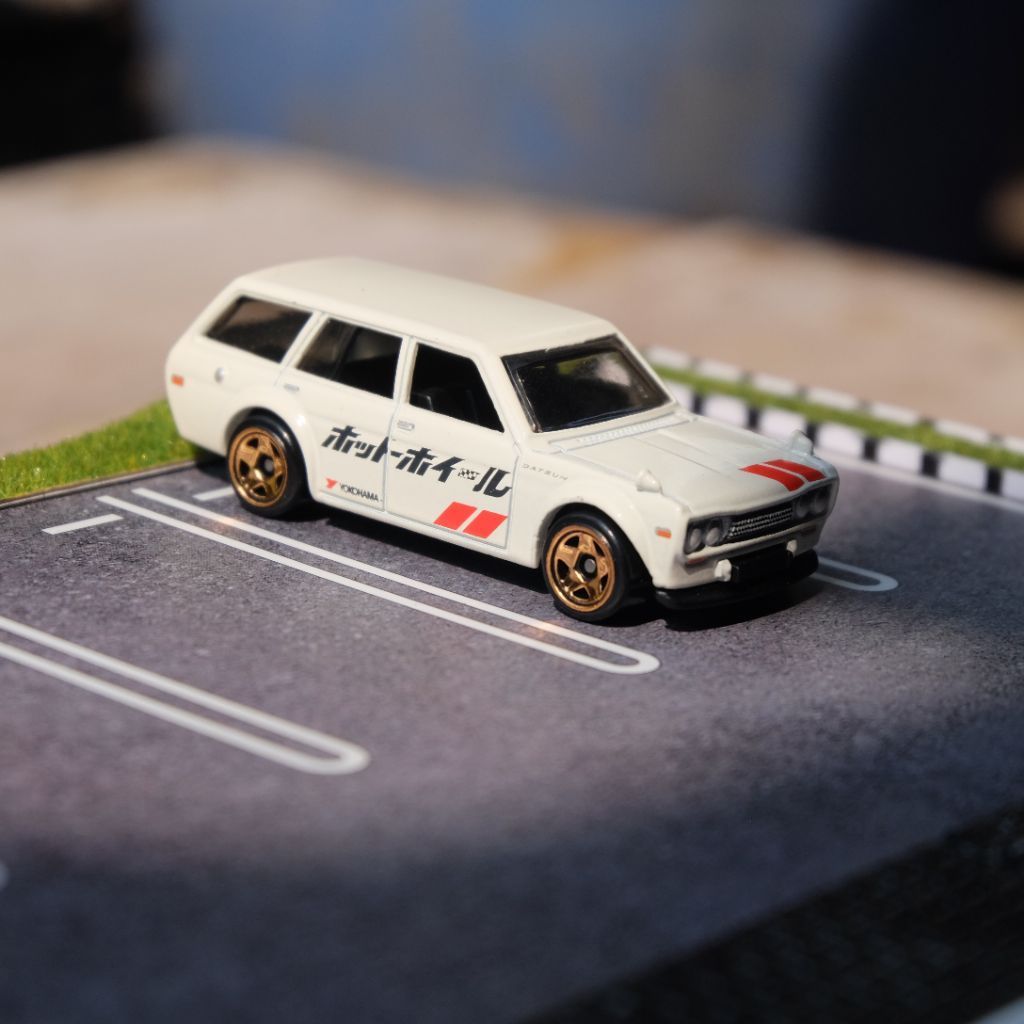 Hotwheels Datsun Wagon