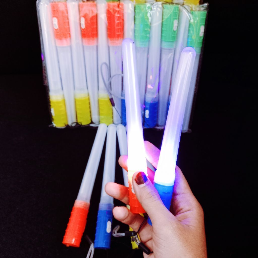 Stik Lampu LED Gantungan - Mainan Lampu Tongkat Anak