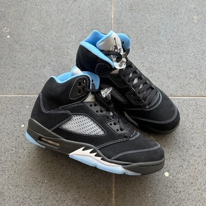 nike air jordan 5 black university blue unc BNIB RESMI (100% authentic)