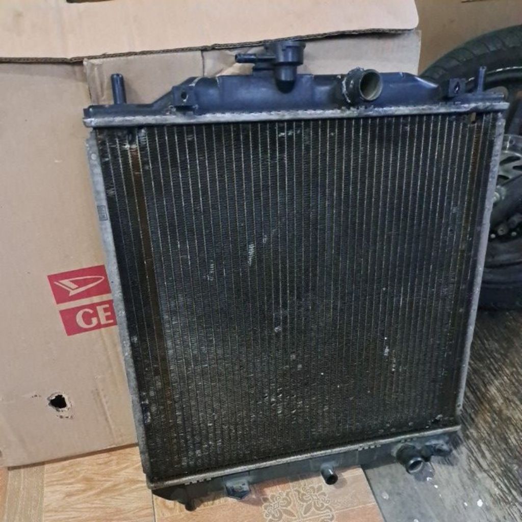 RADIATOR ORIGINAL MOBIL AVANZA/XENIA 2004-2011