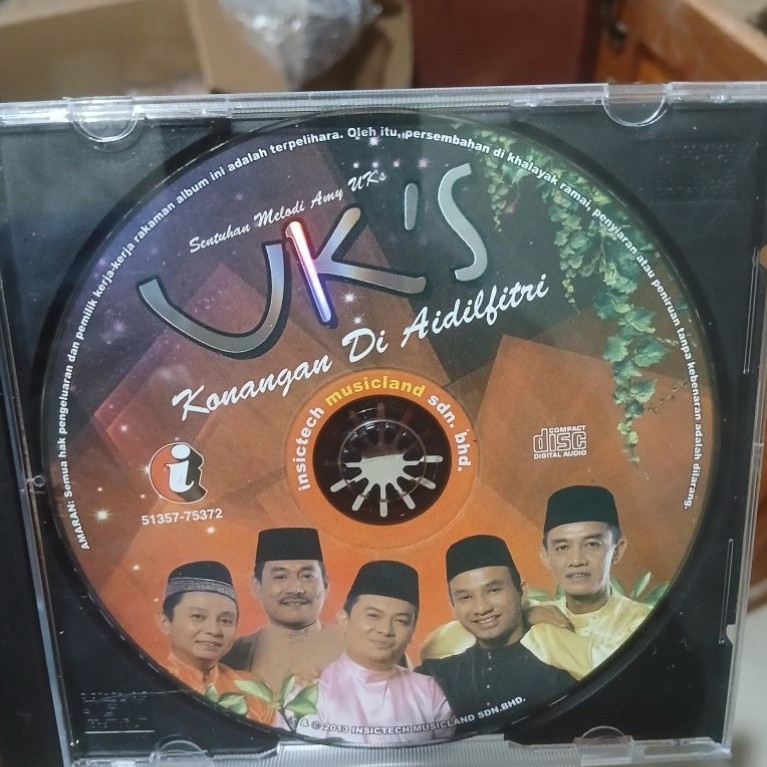 cd uk s tanpa cover