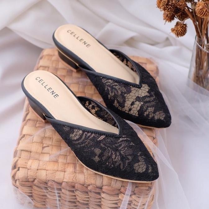 Cellene V Bassic Lace (Black) Black Shoes