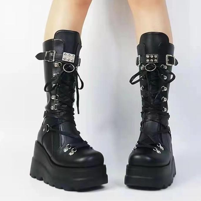 Sepatu Boots chunky Panjang Wanita Hak Tinggi Fashion shoes SFW 291 warna hitam Tapak karet