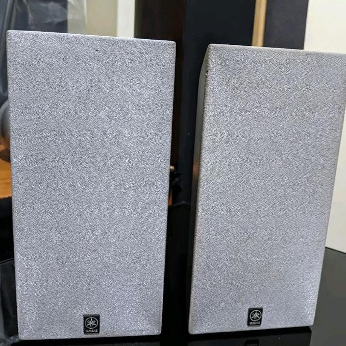 Yamaha speaker NXS-100S surround speaker ex display