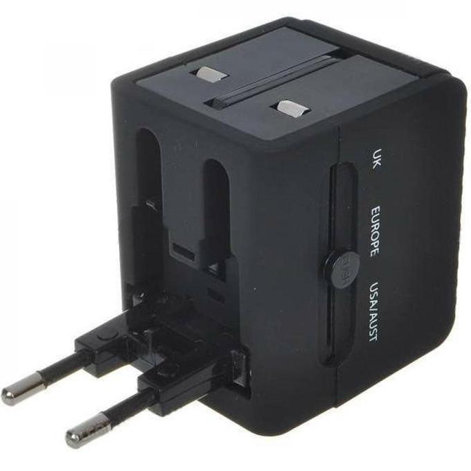 Universal Travel Adaptor Colokan Australia Jepang Singapore Eropa Arab