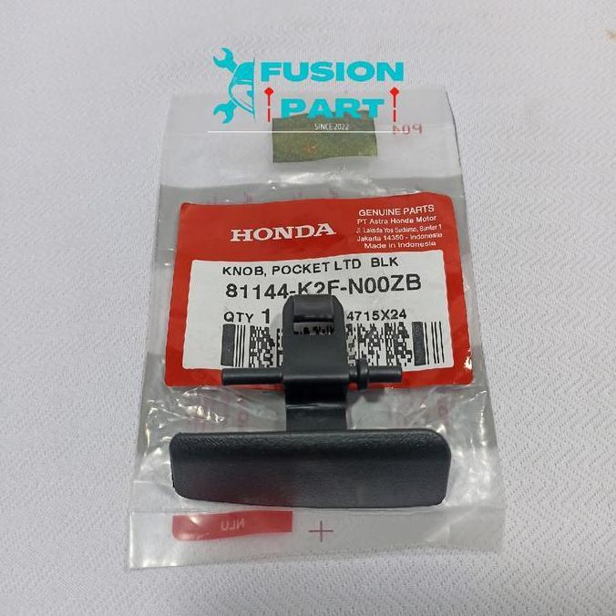 Knop Tutup Laci (Knob Pocket LTD Blk) Honda Scoopy eSP K2F Original AHM