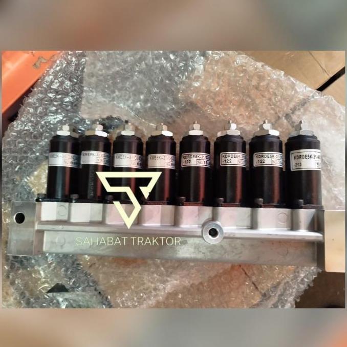 Solenoid valve YN35V00047F1/F2/F3 Solenoid valve Assy Kobelco SK200-8