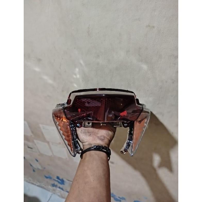 Lampu Stop Belakang Vario 125 Techno Lama Custom Hitam Oranye Komplit