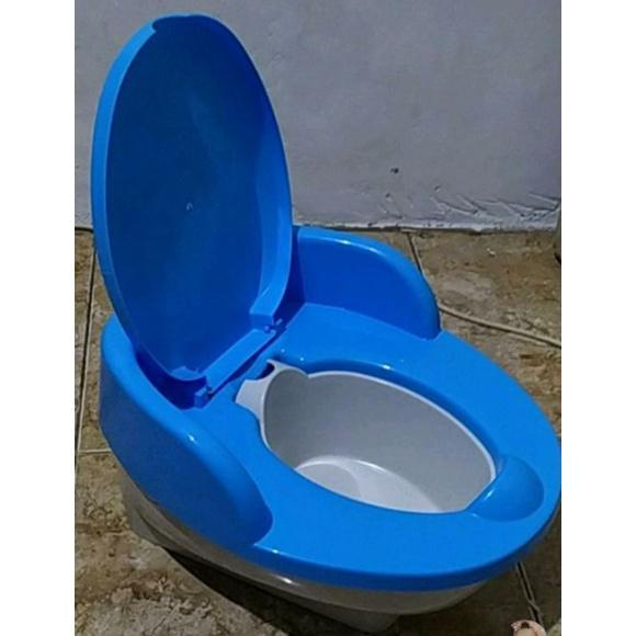 Pispot Green Leaf 5109 / Potty Training Seat / Closet Duduk WC Jongkok Anak Lansia 1.5 LITER