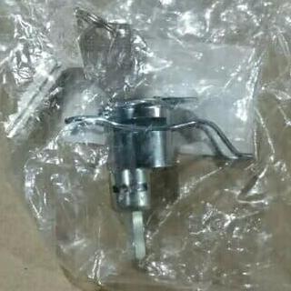 kunci pintu belakang hartop fj40