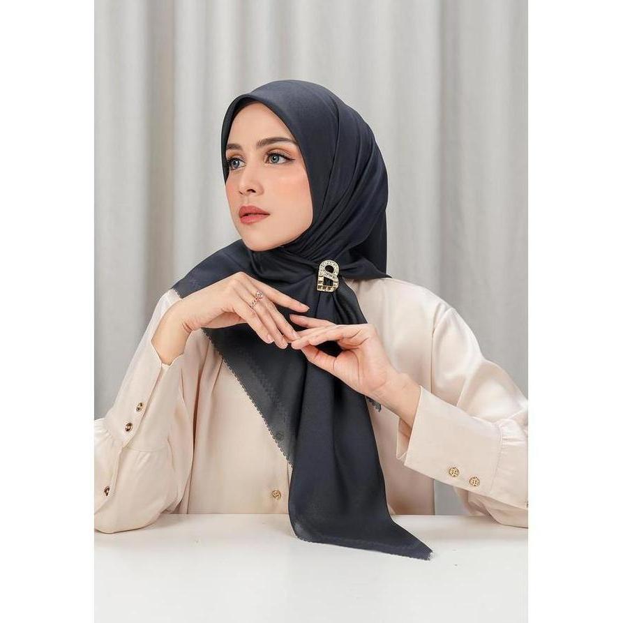 Buttonscarves Today'S Scarf.