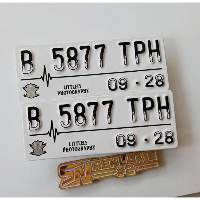 Plat Nomor motor Baut Tanam Super tebal, awet, murah, plat lapis Acp, plat stiker cutting, plat nomo