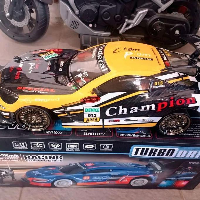 RC TURBO DRIFT 1:10 4WD CHAMPION