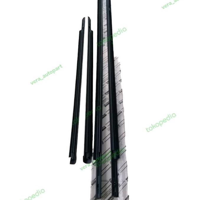 Karet Pelipit Kaca Pintu Luar Vios Gen 1 Hitam