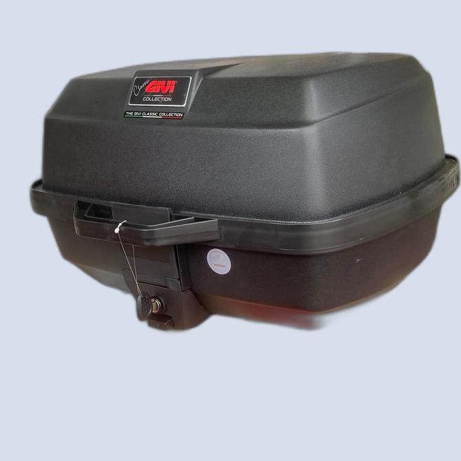Top box GIVI E20  kapasitas 39 liter