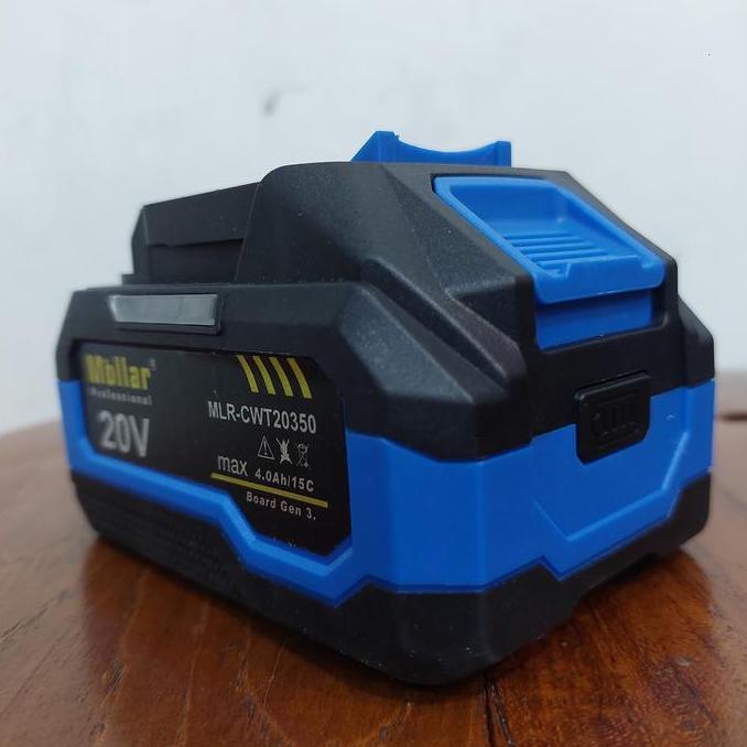 GEN 3 MOLLAR BATERAI 20V KAPASITAS 4.0 AH UNIVERSAL SOCKET LXT MAKITA