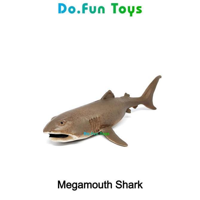 Megamouth Shark Animal Figure / Miniatur Mainan Ikan Hiu Mulut Besar