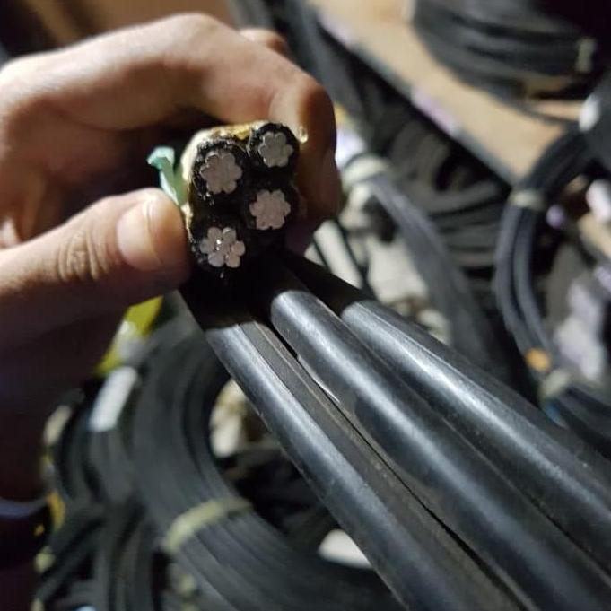 Merindo Kabel Twisted Cable / TC Aluminium AL 3 x 35 + 1 x 25