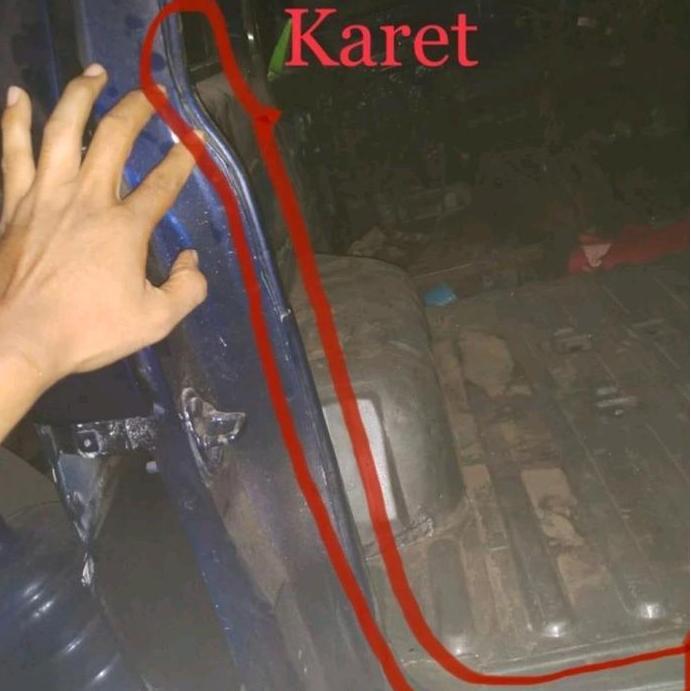 Karet Pintu Belakang Back Door Mobil Daihatsu F70 Taft Rocky Taft GT Hilene Taft Rangger