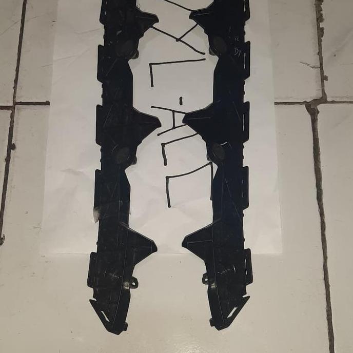 BRACKET / BREKET BUMPER / BEMPER BELAKANG AVANZA XENIA 2012 s/d 2015