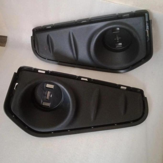cover reflektor bemper belakang Avanza Veloz 2019