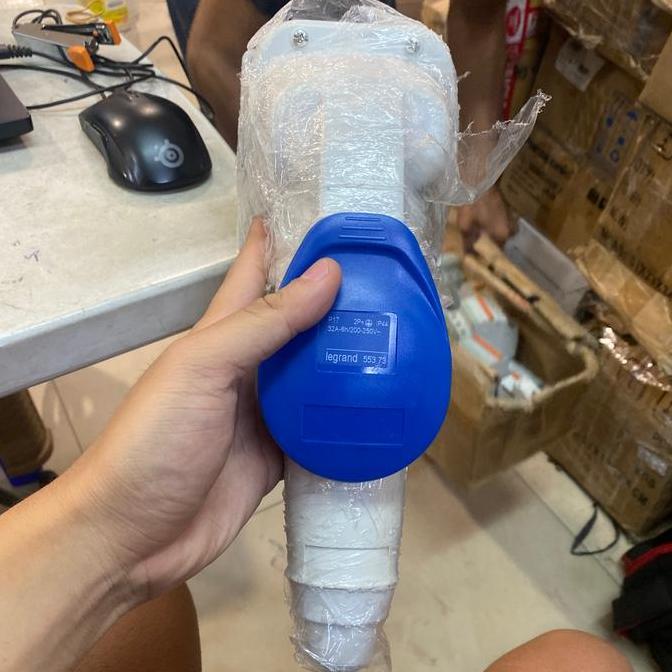 Promo Soket industri legrand 3 pin 32a 32 a mobile mounting legrand 3p 32a Diskon