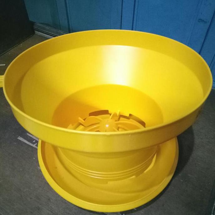 doc feeder baby chick tempat makan anak ayam