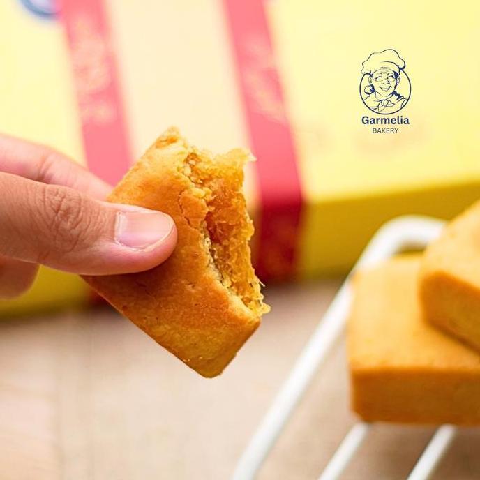 Pineapple Cake Oleh-oleh isi 10/ Premium Taiwanese Pineapple Cake