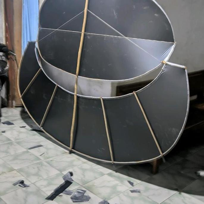 New- layangan gapangan ludoyoan