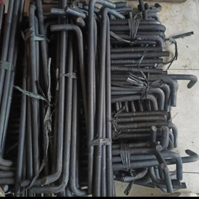 besi angkur L 19mm x 70 x 10 besi hitam 2 mur + 1 ring