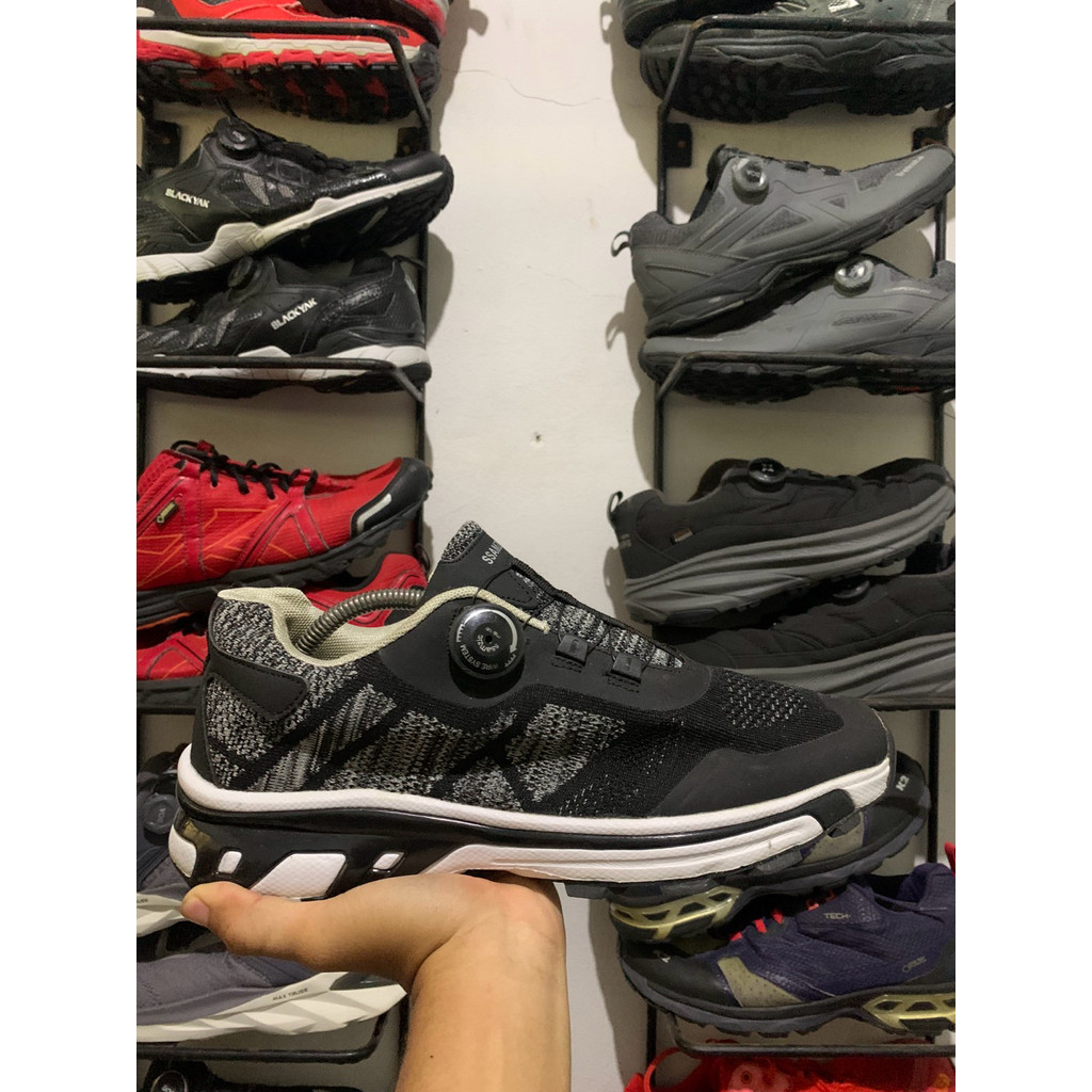 SEPATU TRAILRUN BOA SYSTEM