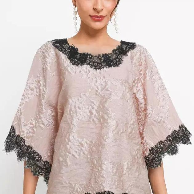 Blouse Wanita LUIRE by Raden Sirait    FM Ponco Tangan Luxury JQL
