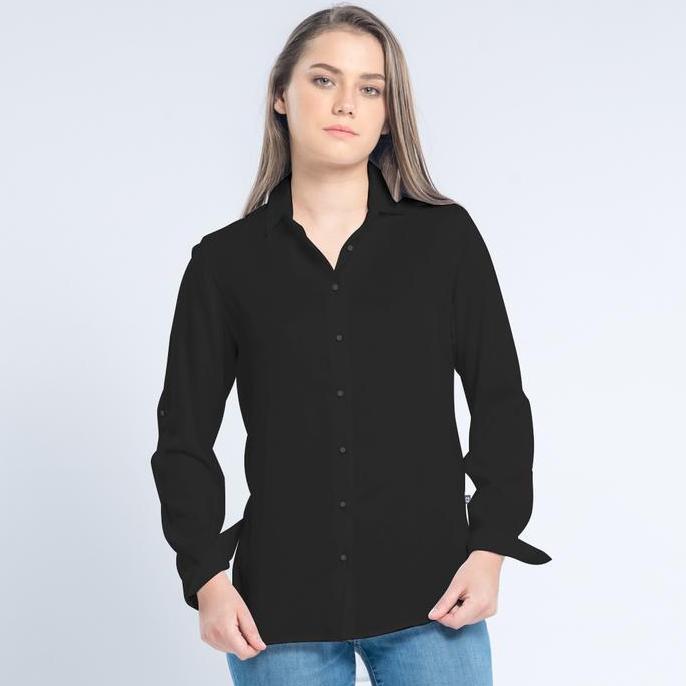 C2 Izzora Black Kemeja Casual Wanita