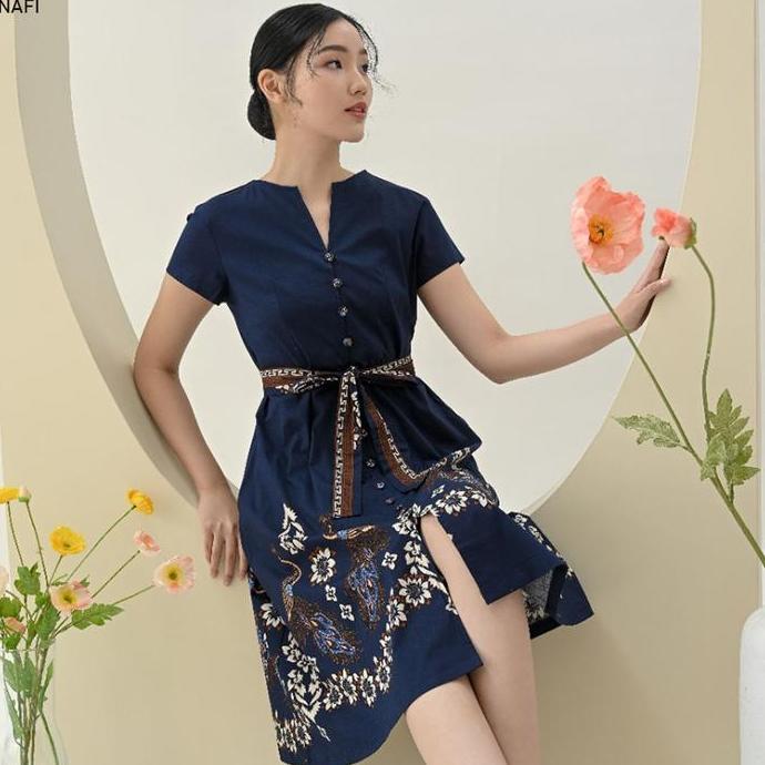 Nafi Dress Wanita Batik Couple Modern Dress Batik Modern Gaun Pesta