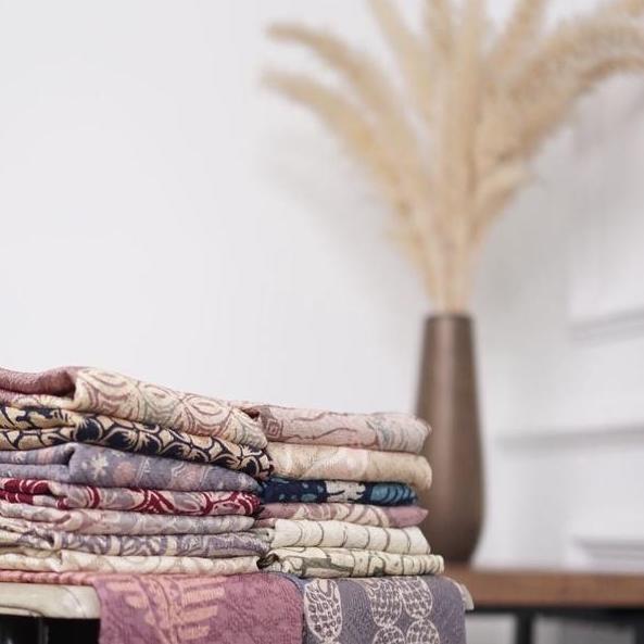 Kain Batik Pastel Per 2 meter - Cap Tradisional Viscose