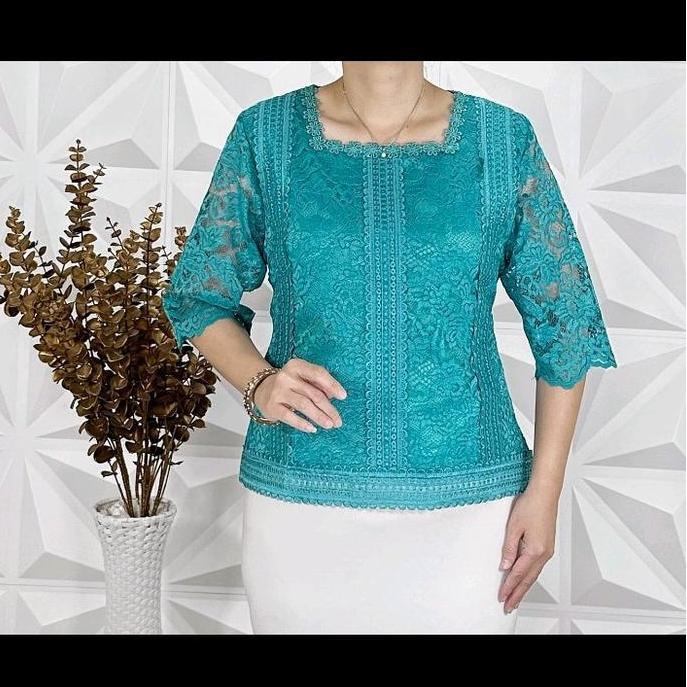 Blus Full brokat bordir mewah