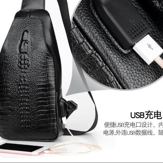 Tas Selempang Pria Motif Kulit Buaya Hitam