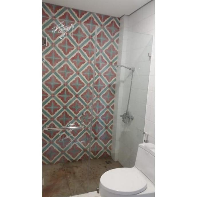KACA KAMAR MANDI GESER-PINTU GESER KAMAR MANDI-KACA TEMPERED