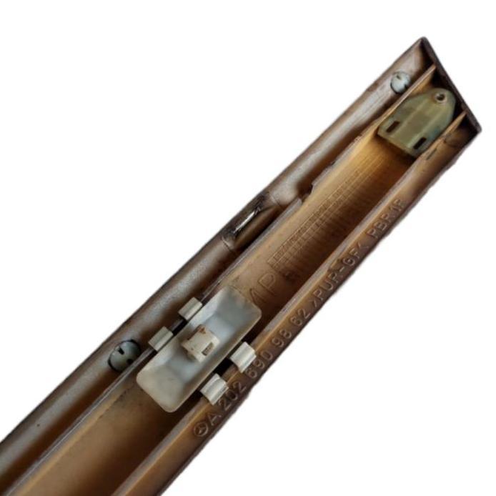 List Body Moulding Pintu Belakang Kanan Mercy Mercedes Benz W202 Garansi