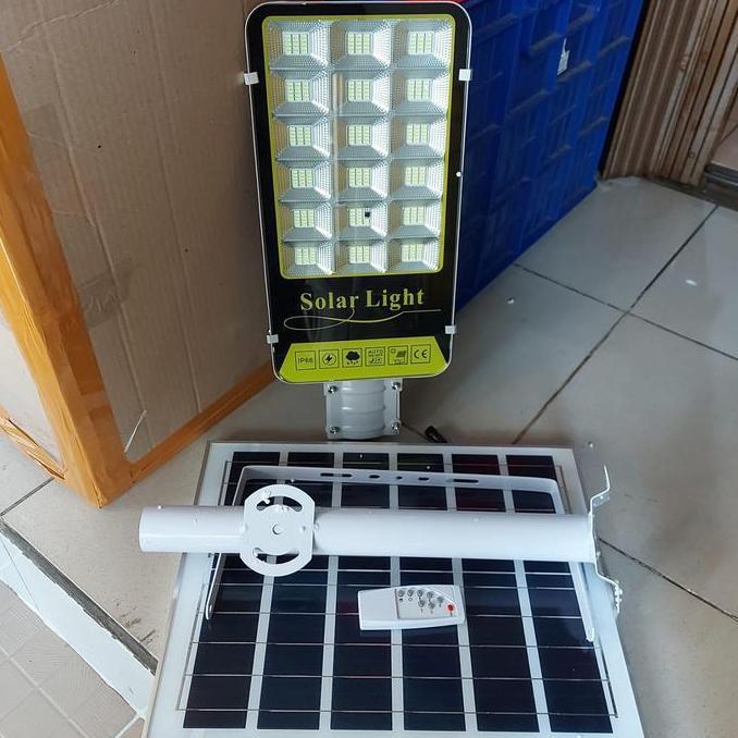 Lampu Jalan Tenaga Surya 200 Watt Lampu Pju Solar 200 W Tenaga Surya