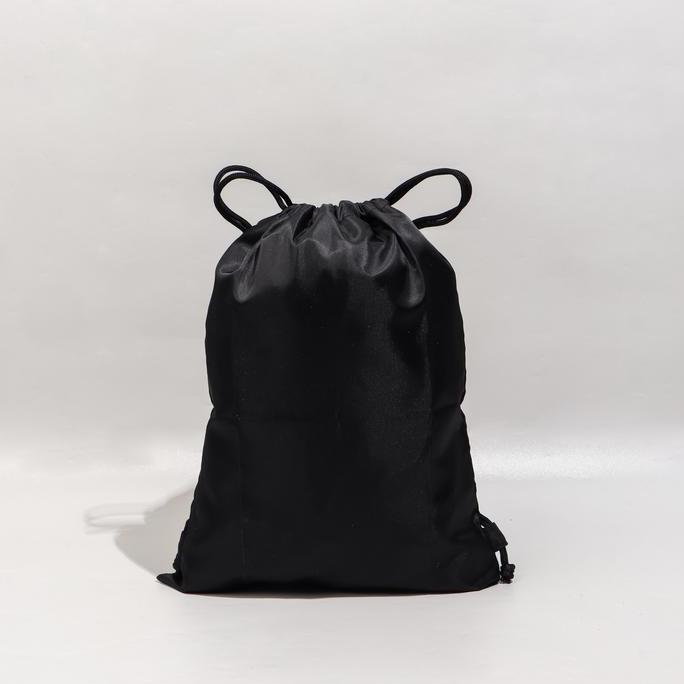 Tas Serut futsal hitam polos / tas perlengkapan olahraga / tas serut pria & wanita