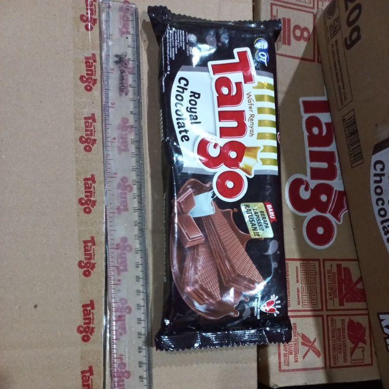 Tango Wafer 100 Gram 1 Dus Isi 24 Pcs