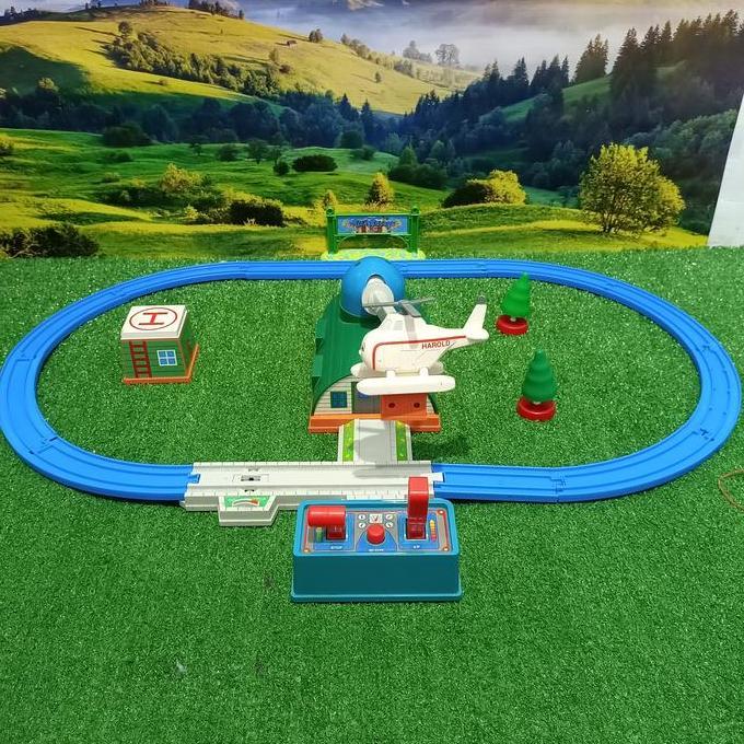 Takara Tomy Plarail Harold's Cargo Delivery Set