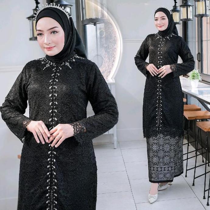 Set Tunik Brokat Hanna dengan Hiasan Payet dan Rok Songket Selendang, Kebaya Ibu Hajat - Wanita - Dr