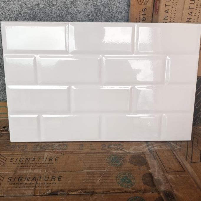 KERAMIK 25X40 BATA KILAP / MOTIF BATA GLOSSY