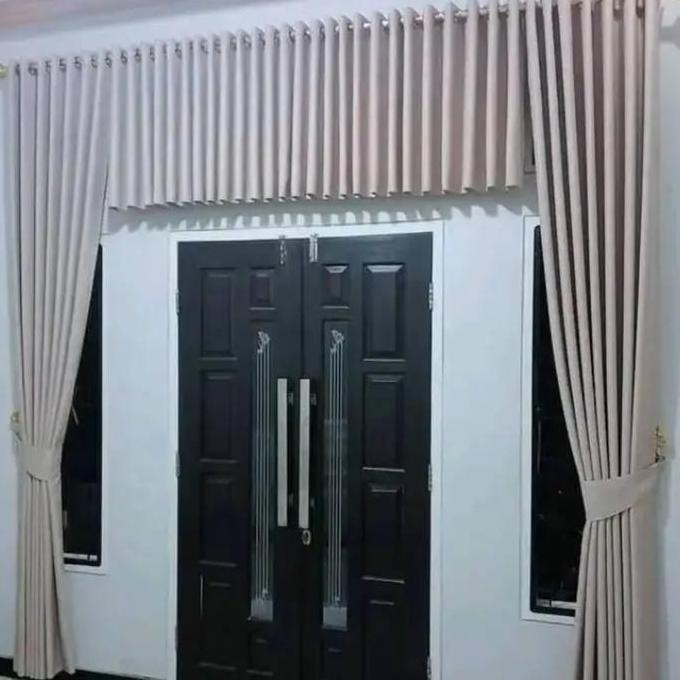 Satu Paket Gorden Jendela Korden Poni Rempel Pintu Utama Ruang Tamu