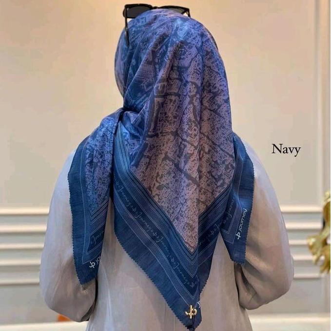 Thegirlrelig- Hijab Segiempat Motif Navy Hijab Voal Motif Hijab Segi4