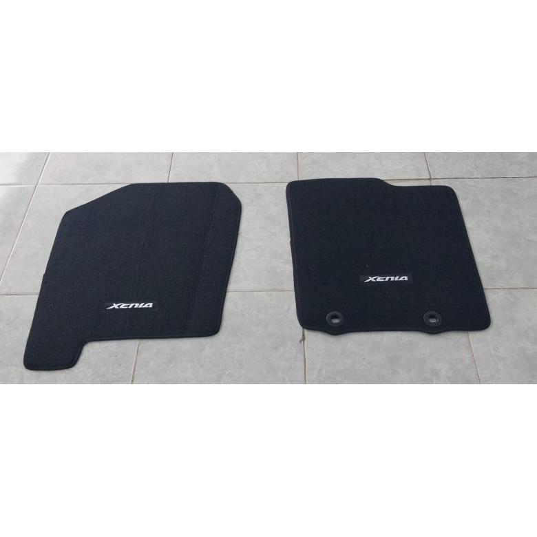 Karpet mobil Xenia 2022 depan